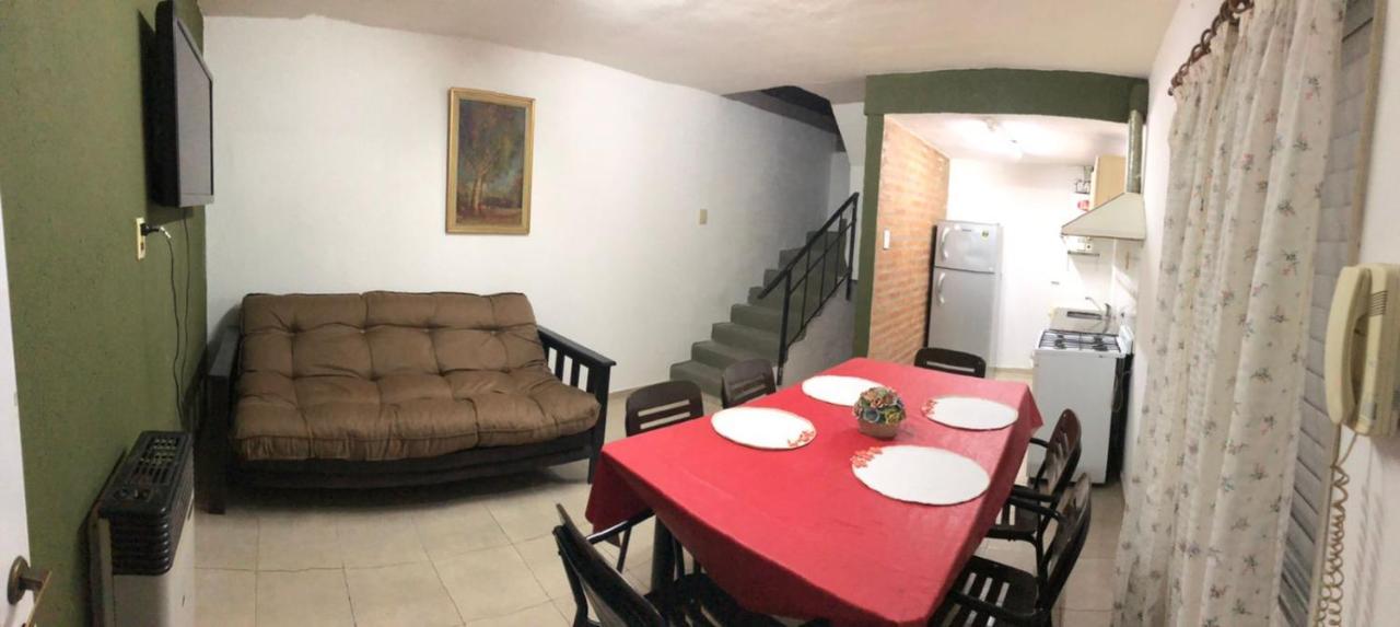 Appartamento Departamento Ideal II! Villa María Esterno foto